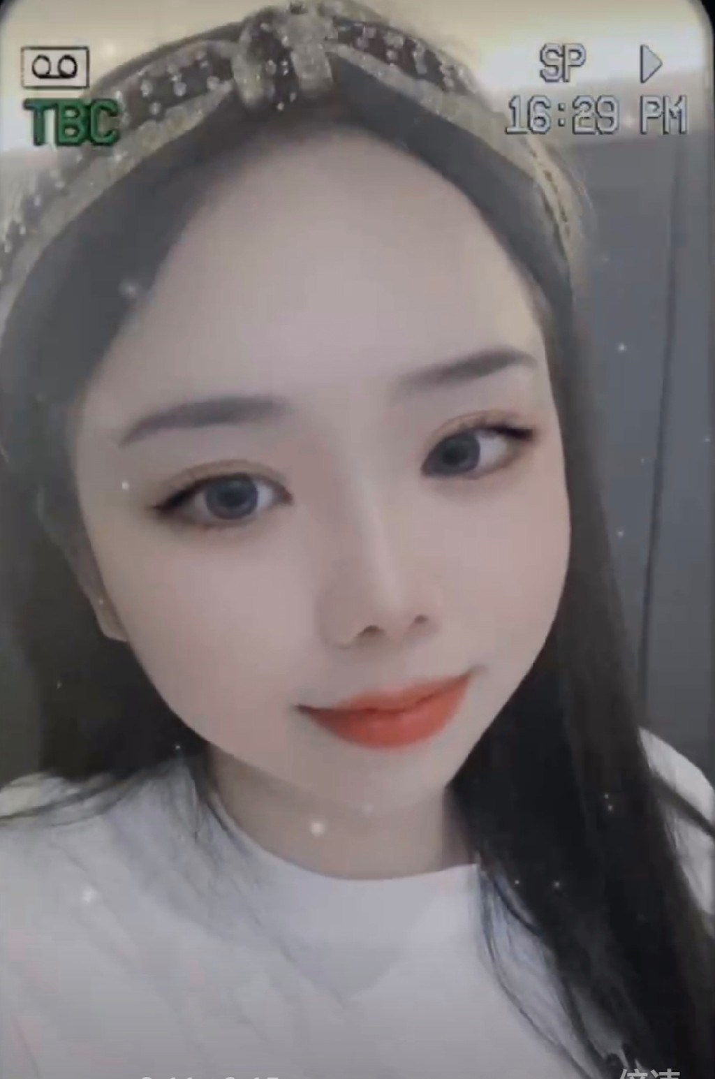 妮妮学生妹