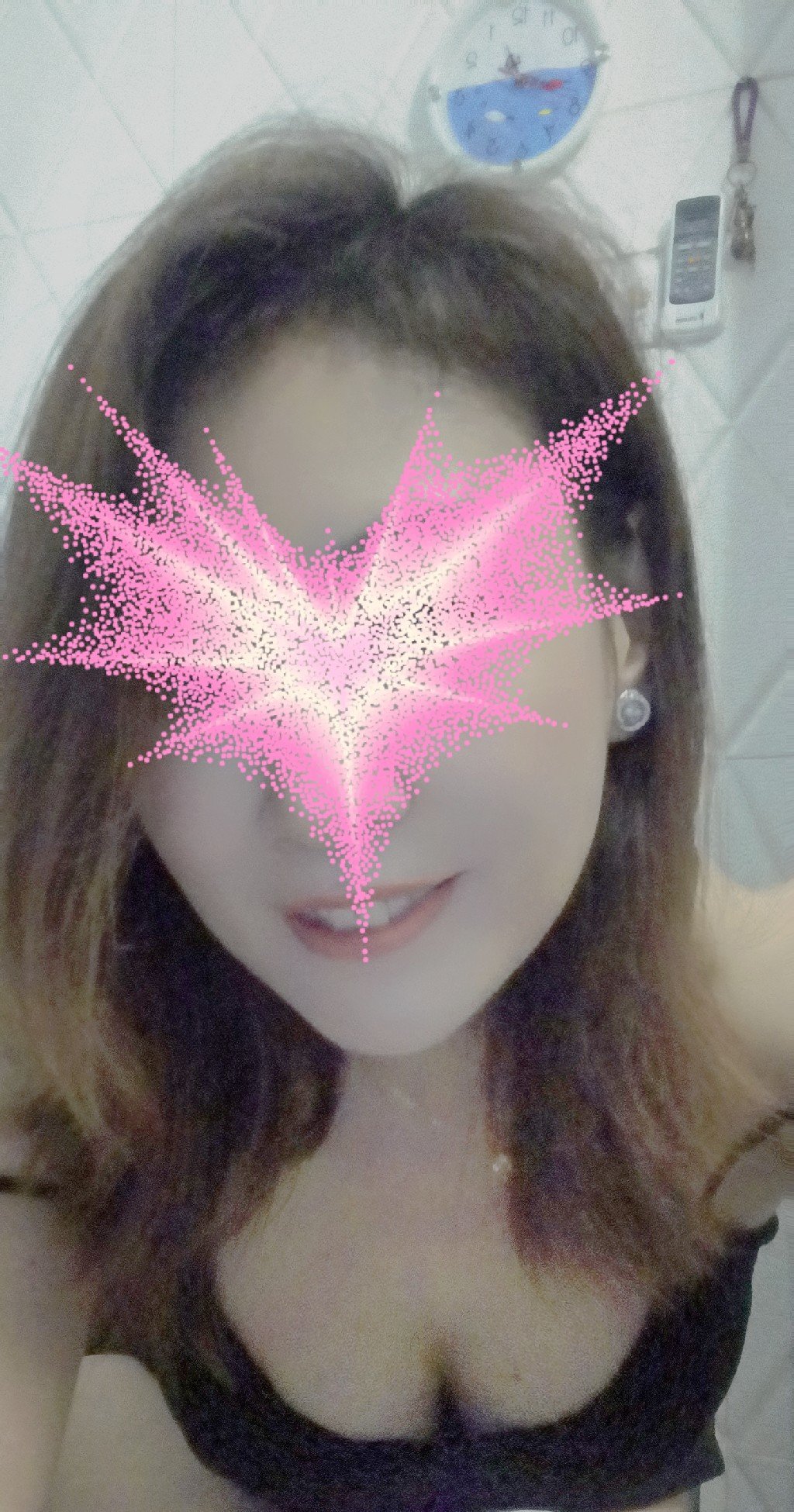 依依