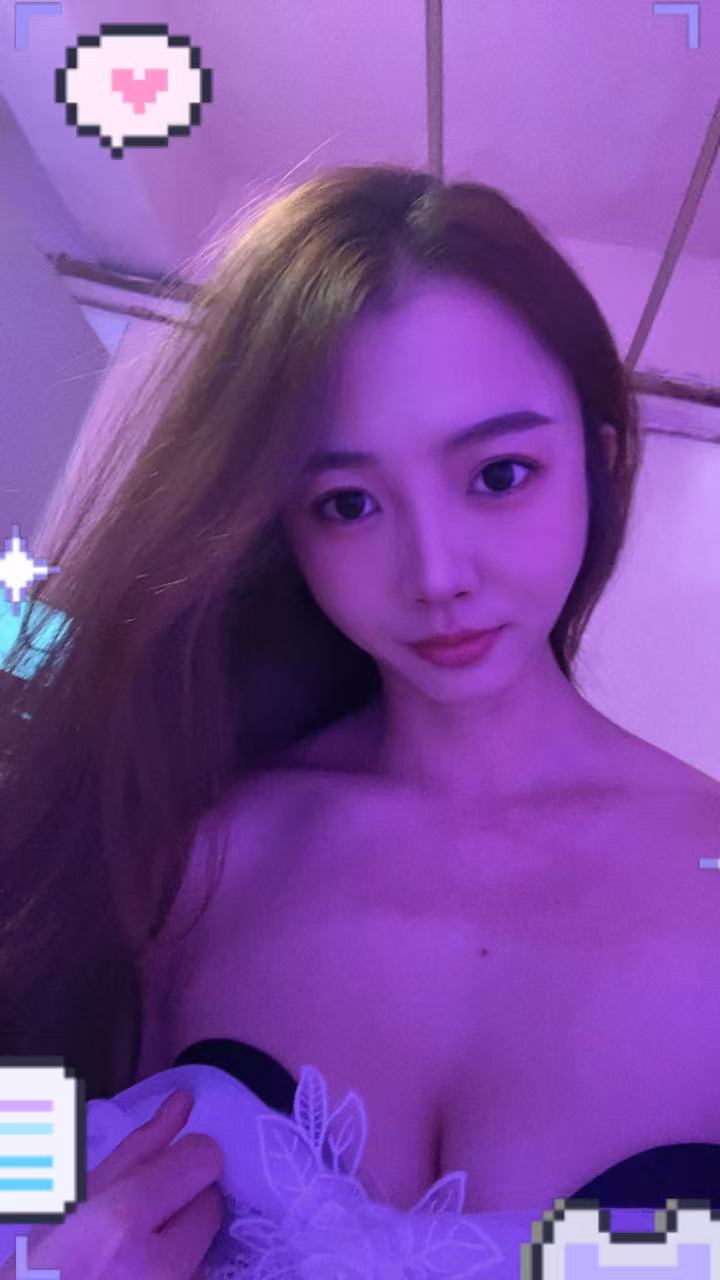小雨⭐️纯欲小妖精