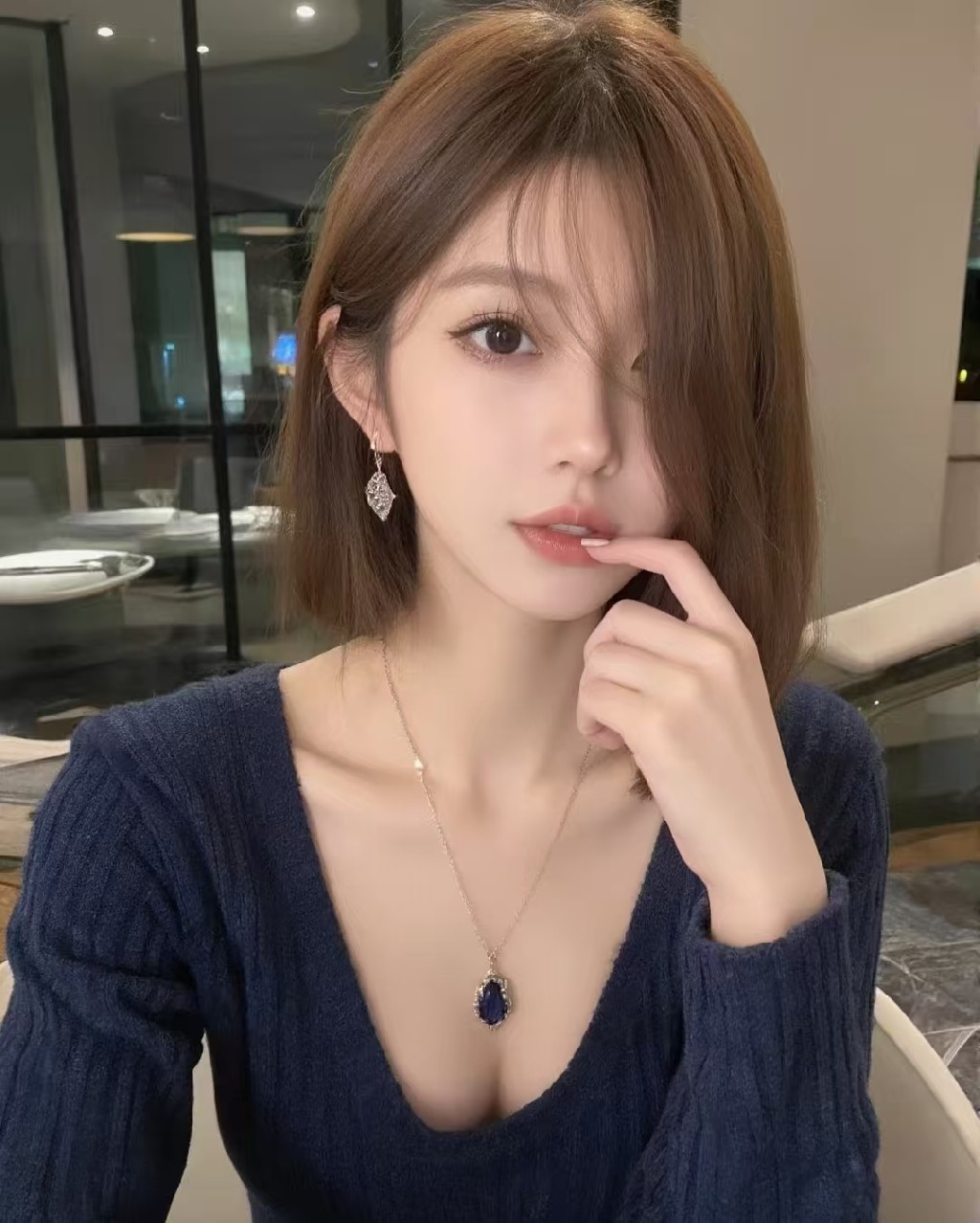 小雨❤️巨乳奶中