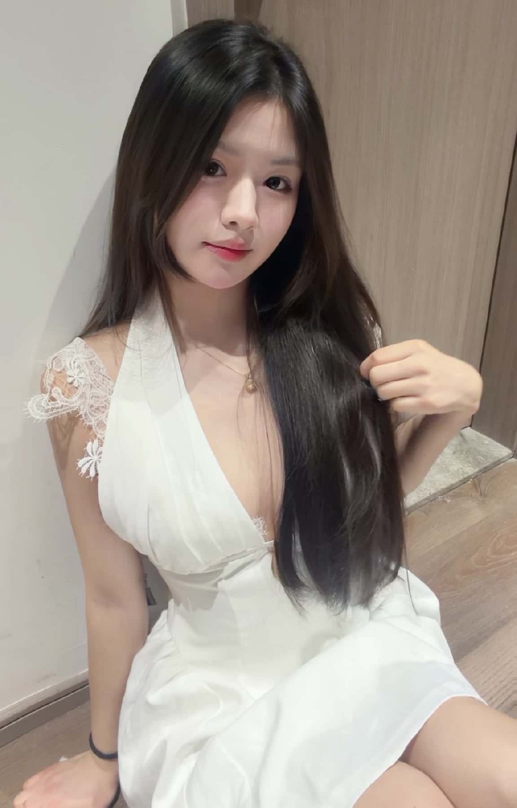 美女✅按摩推油