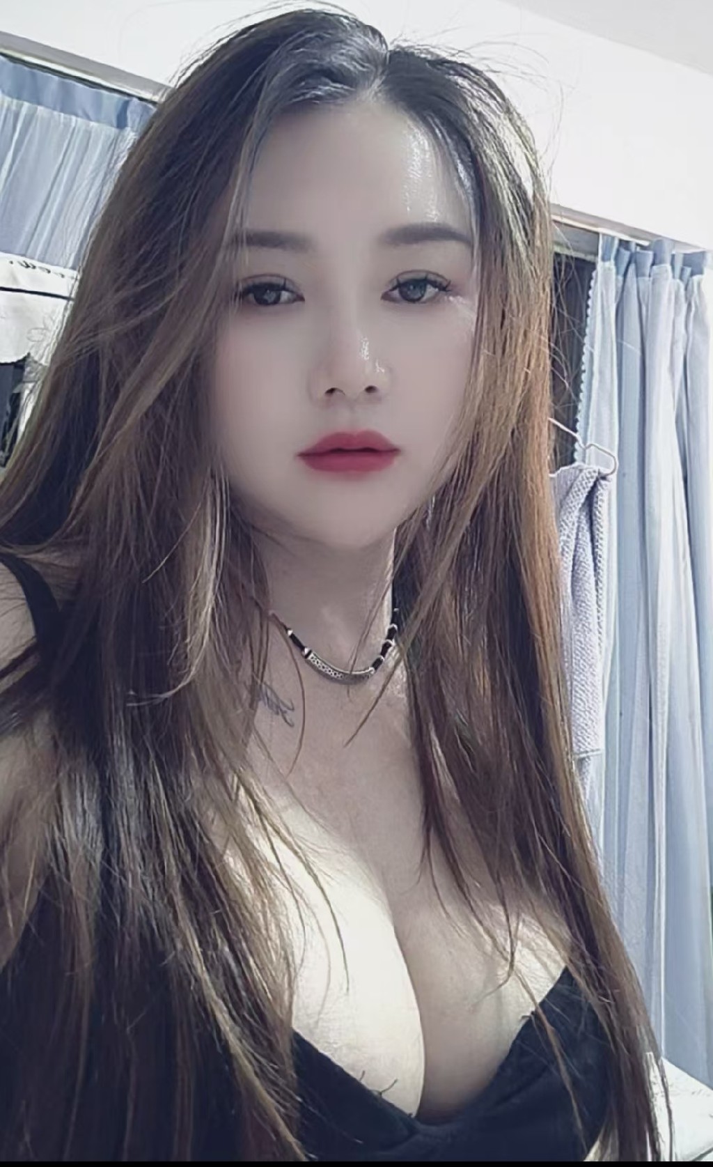 琪琪⭐️巨乳奶牛