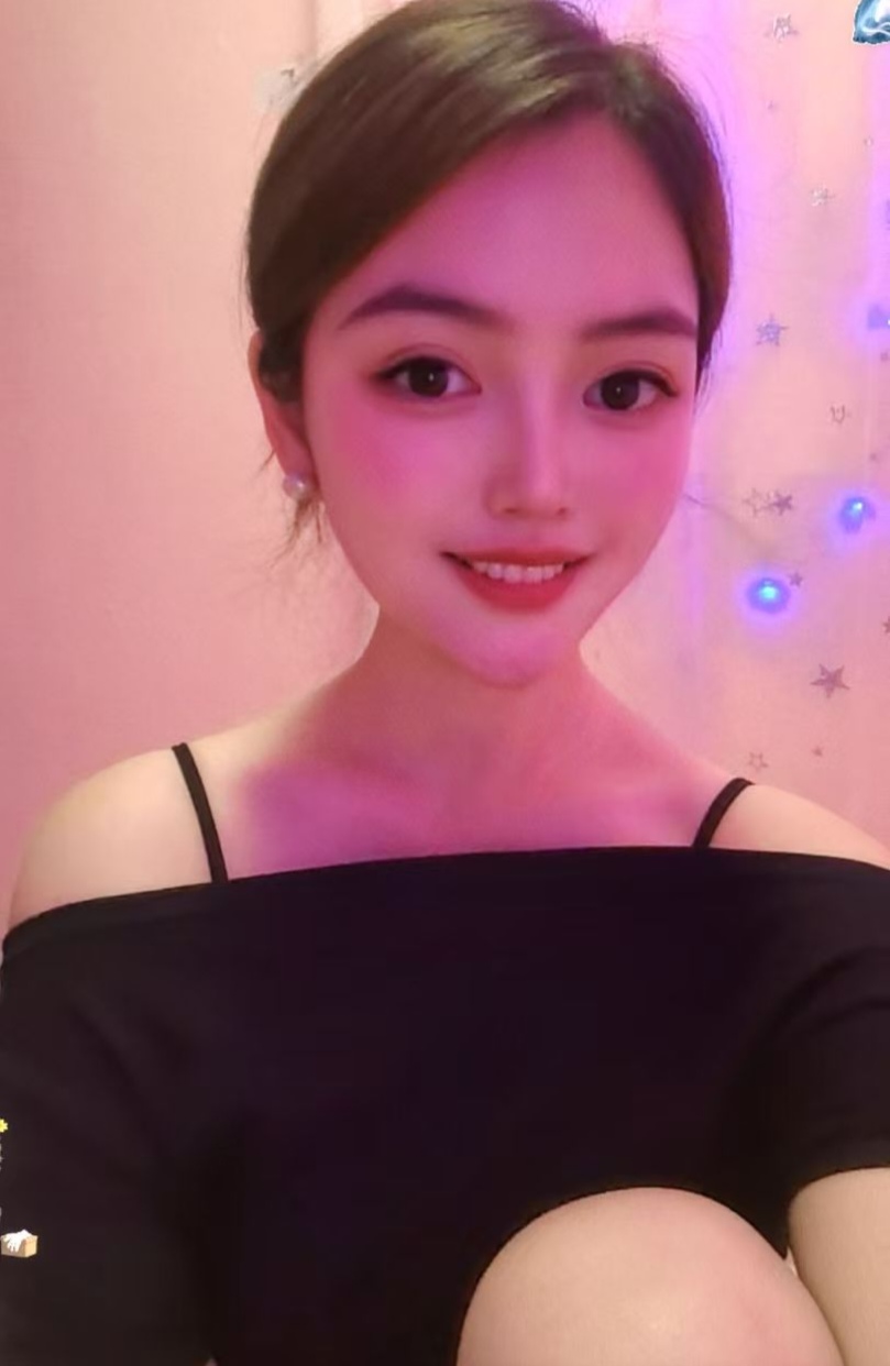 小溪❤️纯欲小妖精