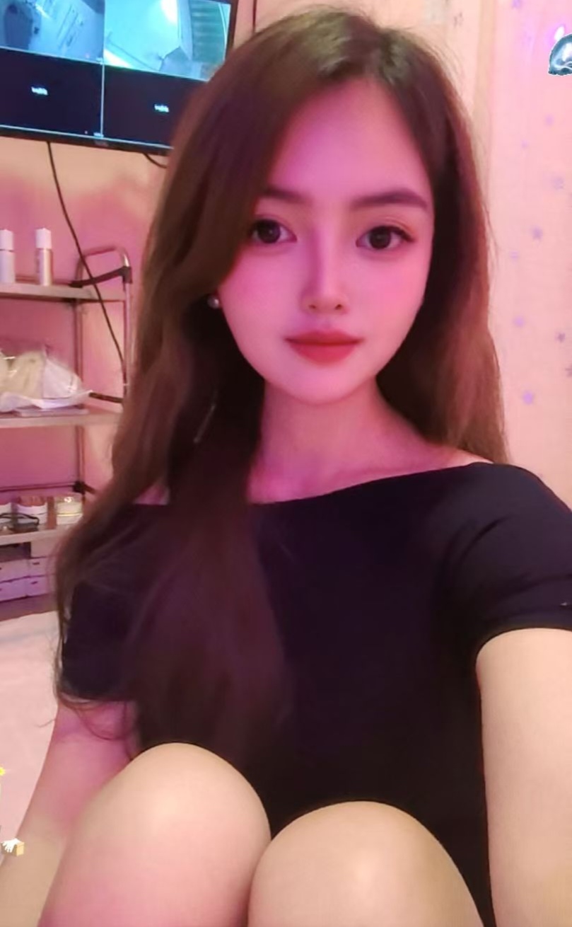 小溪❤️纯欲小妖精